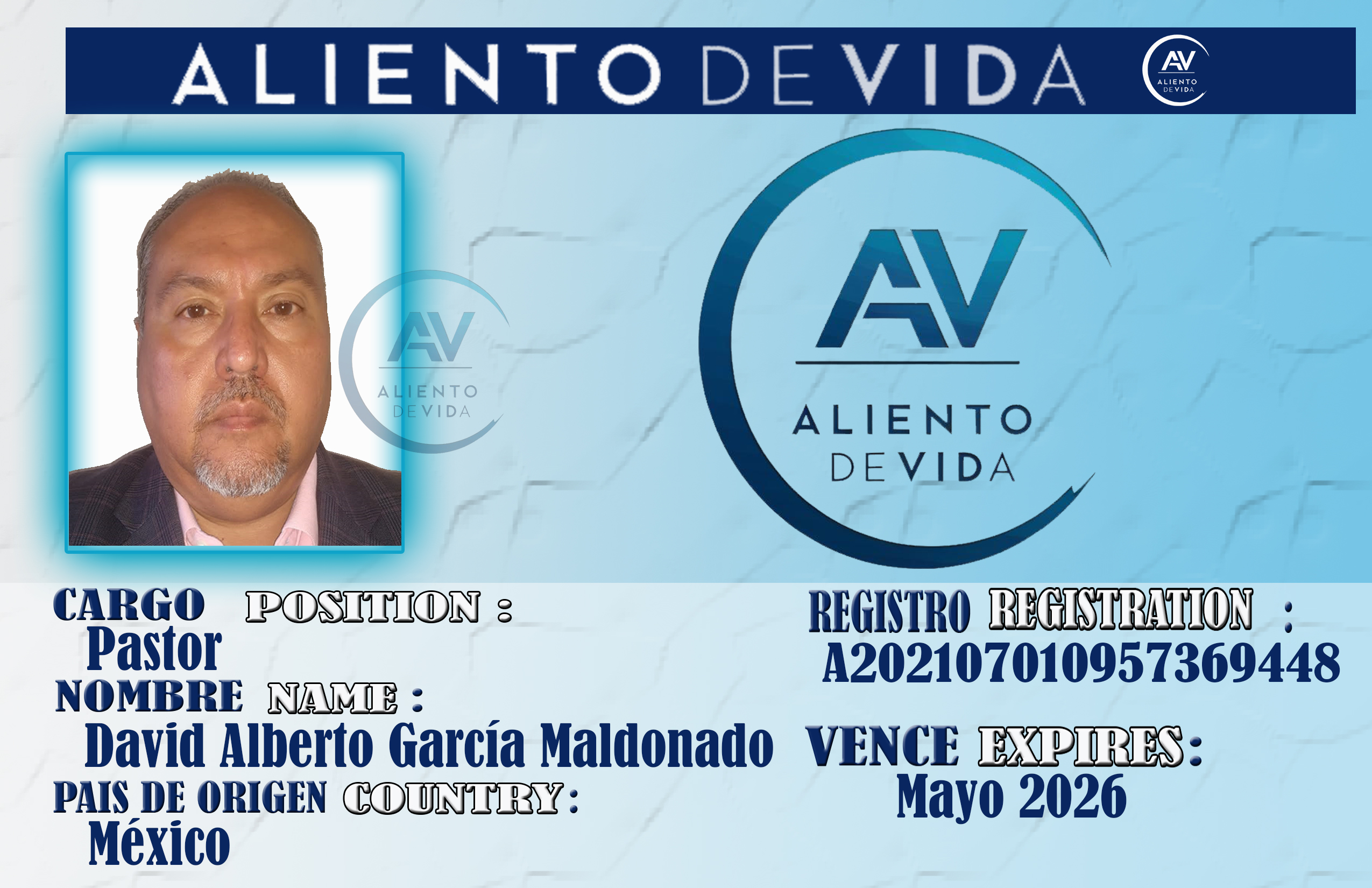 Credencial de identificación ministerial de Aliento de Vida con fotografía del Pastor David Alberto García Maldonado