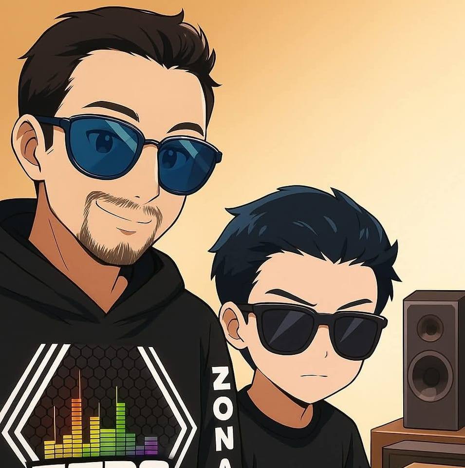 Dibujo estilo anime de DJ Willy y Alan con gafas oscuras, fondo cálido y bocina de estudio, vistiendo ropa con logotipo de Zona Beats
